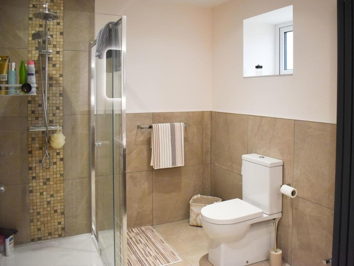 Rose Cottage Captivating 1-Bed Cottage In Bangor מראה חיצוני תמונה